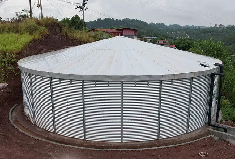 Outdoor Water Tank Installation